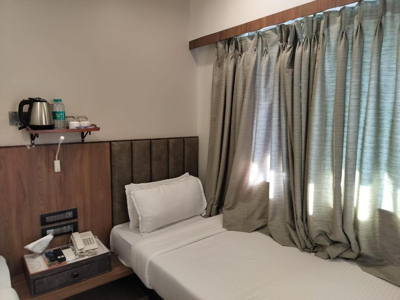 Hotel Olten Βομβάη Εξωτερικό φωτογραφία